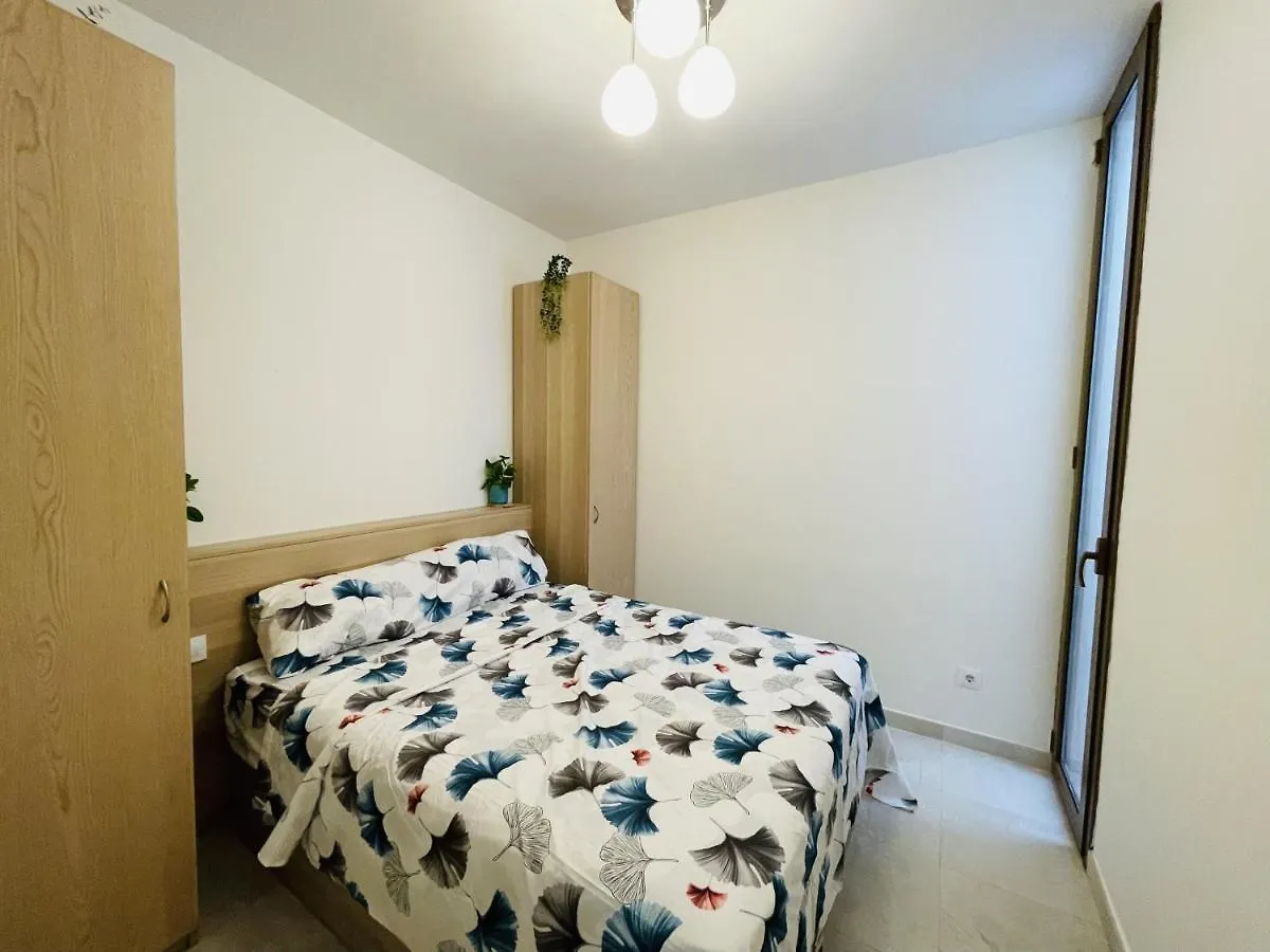 Nice Centric Apartment Vilanova i la Geltrú